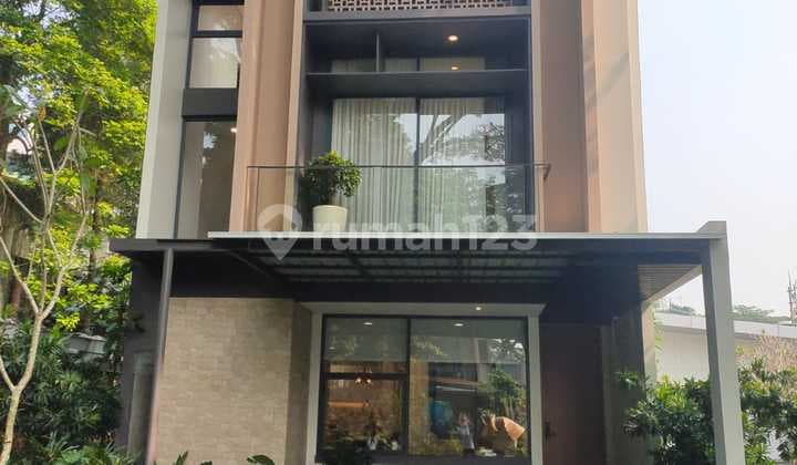 Dijual Rumah Nuansa Mewah di Tanakayu Vasya Bsd City