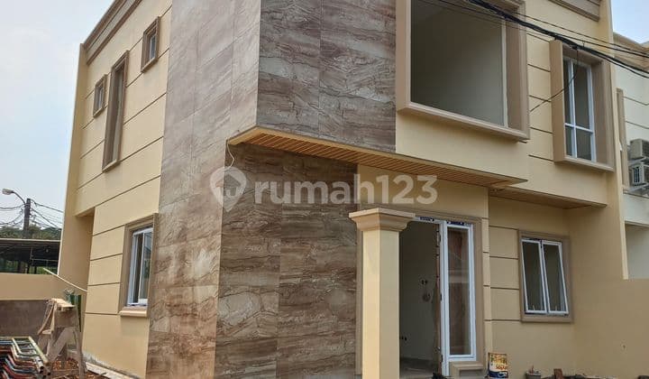 Di Jual Rumah Brand New Posisi Hoek, Di Sektor 7a Gading Serpong.