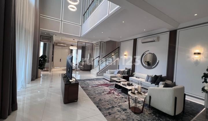 Rumah 2 lantai di Gading Serpong, Seperti Rumah Contoh, Full Furnished