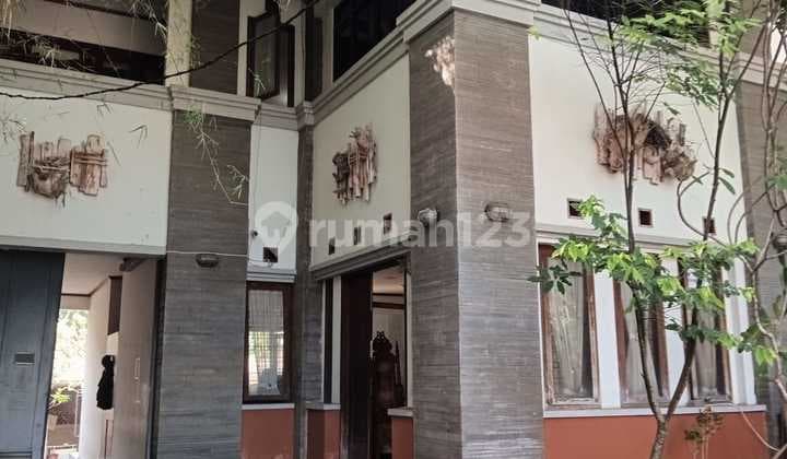 RUMAH DI CISATU CIUMBULEUIT