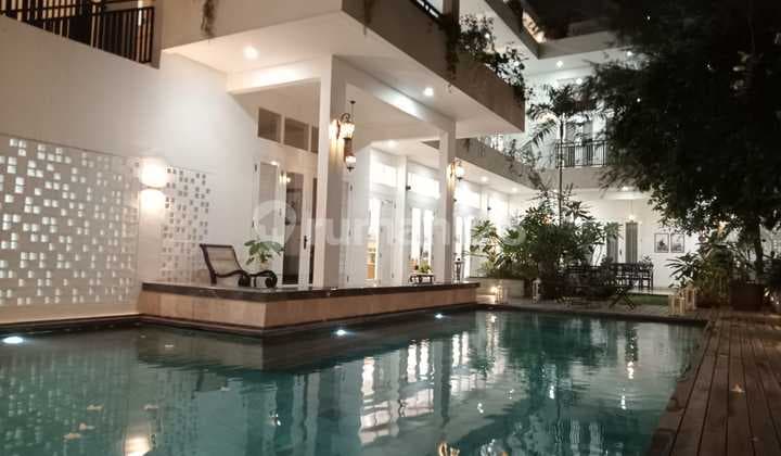 RUMAH MEWAH KOMP. KIJANG KENCANA KEMANGGISAN JAKARTA BARAT