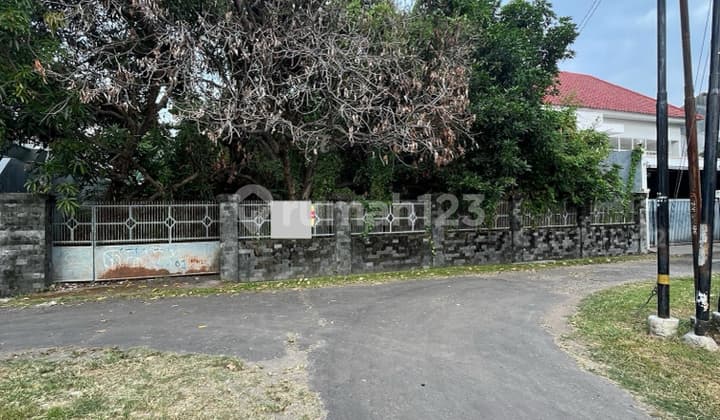 Tanah Di Pembangunan