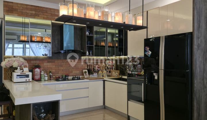 Rumah cantik dijual Sutera victoria Alam sutera Tangerang Selatan