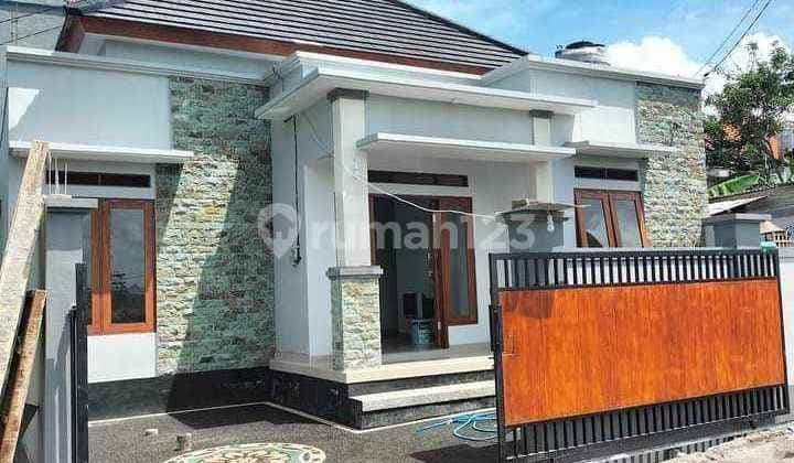 Rumah Baru 3 Kamar Tidur Jl. sang hyang Abianbase Badung Bali