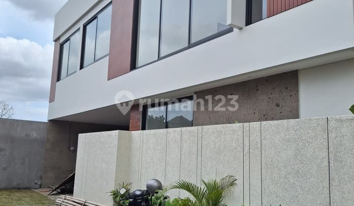 Freehold The Alaya Villa Jl. Sekarsari 10 Menit Dari Pantai Sanur Bali