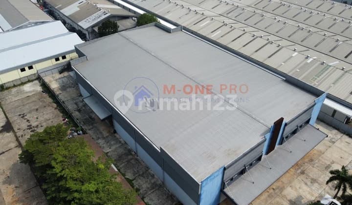 Di Jual Gudang 2 gandeng BSD 720 m