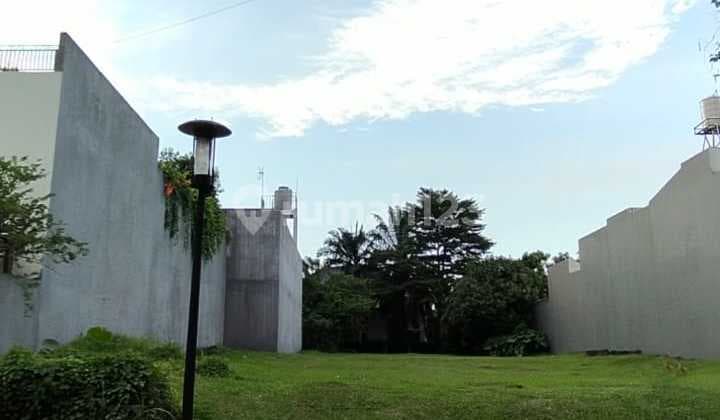 Price Drop for Terrace Golf Body Plots, Cheeeap