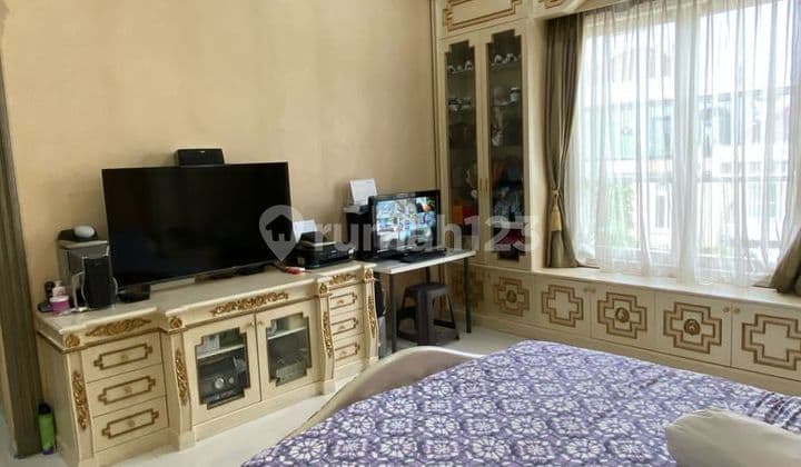 PRICE DROP FOR LUXURY CLASSIC MODEL HOUSE IN PIK