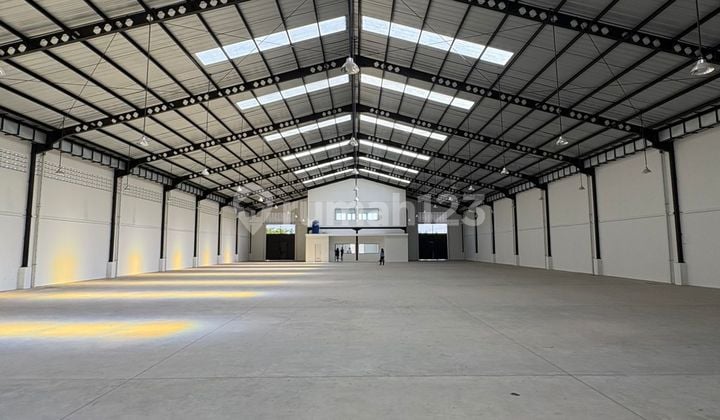Disewakan Cepat Gudang Baru Siap Pakai di Laksana Business Park. Pakuhaji Tangerang.