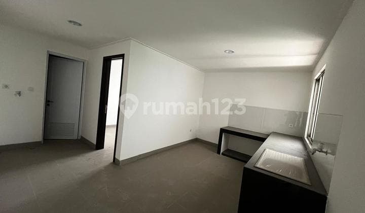 DIJUAL RUMAH LUAS 12X20 DI GOLF ISLAND PIK