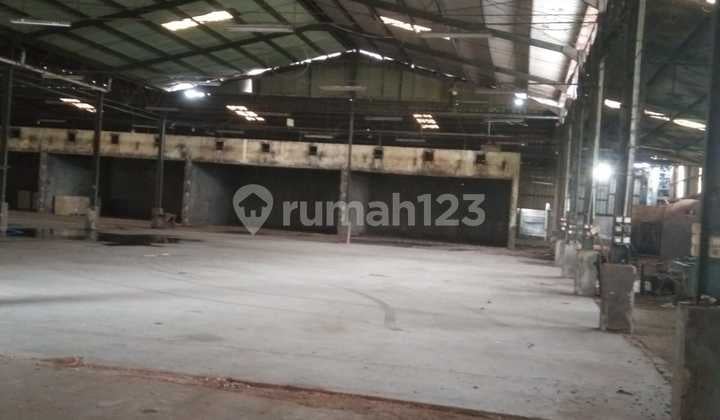 FOR SALE WAREHOUSE 4740 SQFT IN AKONG AREA SEPATAN TANGERANG