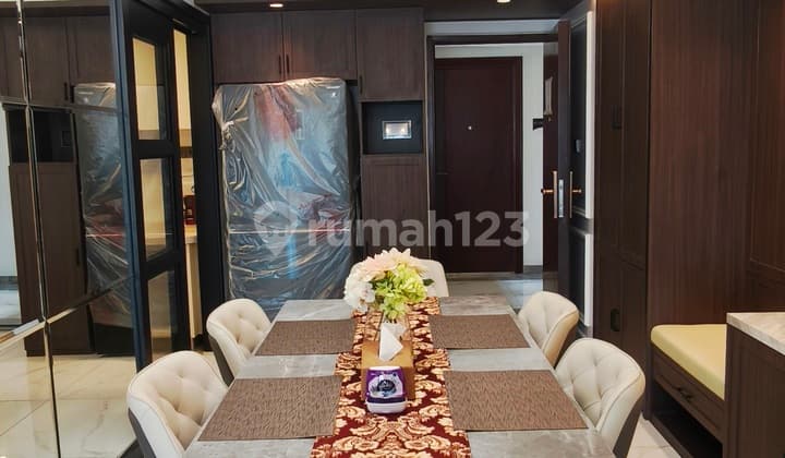 Sewa Apartemen Full Furnished 120M2 di BSD, Ada Kamar Pembantu