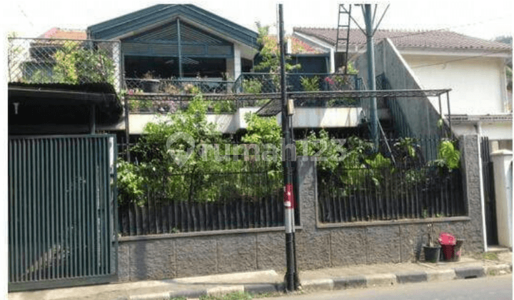 Dijual Rumah Menteng Lokasi Strategys