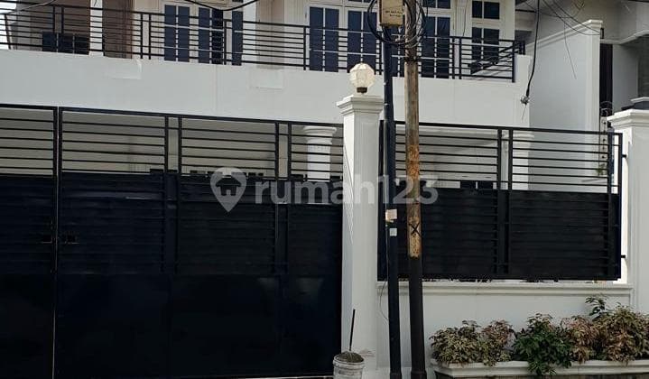 Dijual Rumah Mewah Siap Huni di Menteng Jakarta Pusat