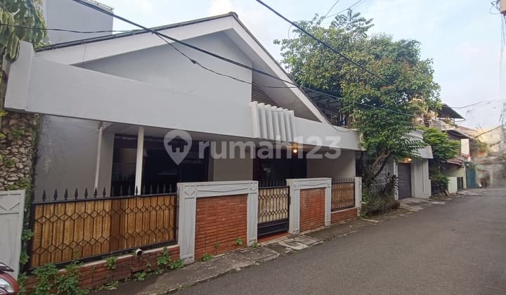 Dijual Rumah Harga Hitung Tanah Di Patal Senayan 23,6 Jt/m2