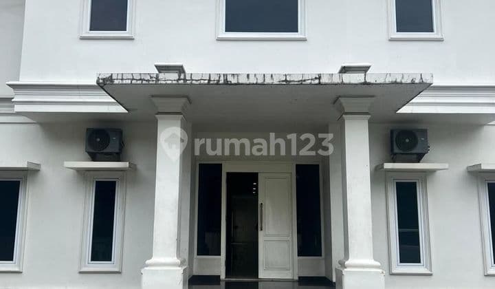 Dijual Rumah Bangunan Lama Hitung Tanah Menteng Jakarta Pusat