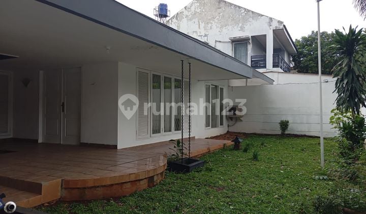 Rumah Tua Hitung Tanah Di Jl Dukuh Patra