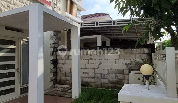Puri Surya Jaya Cluster Valencia Icon affordable minimalist
