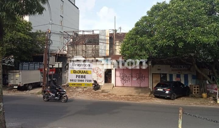 Rumah Hitung Tanah di Brigjen Slamet Riadi Malang