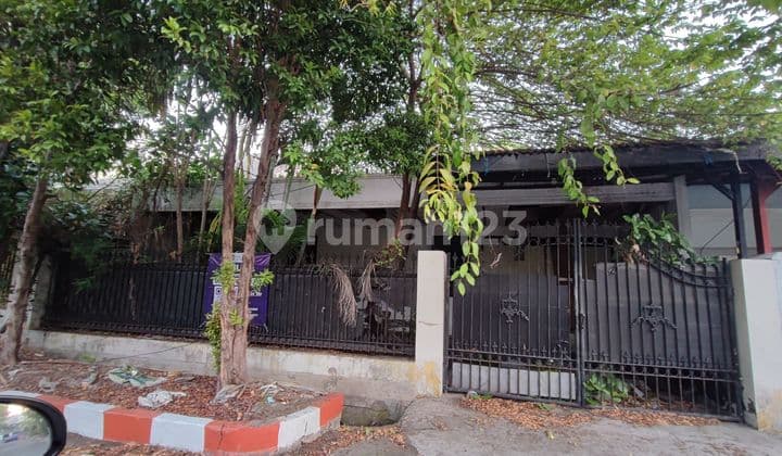 Tenggilis cheap land calculation.