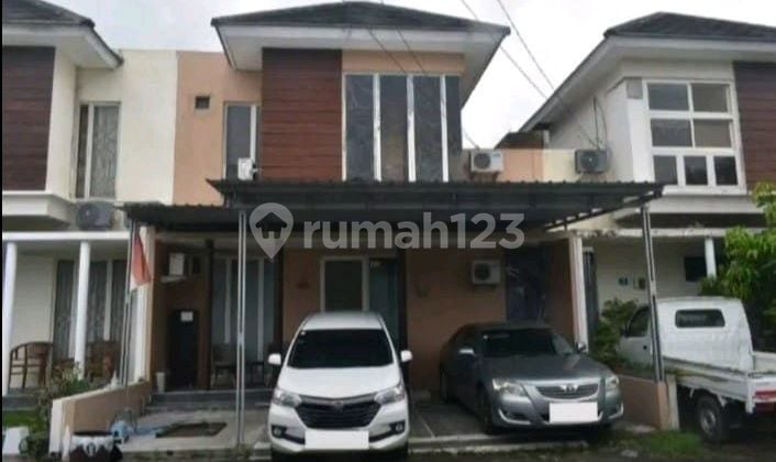 House Near Merr Gunung Anyar Evergreen House Near Merr Gunung Anyar Evergreen