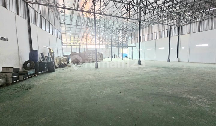 Gudang H Mansyur Kavling B Cipondoh Luas 1212 M2 Bagus