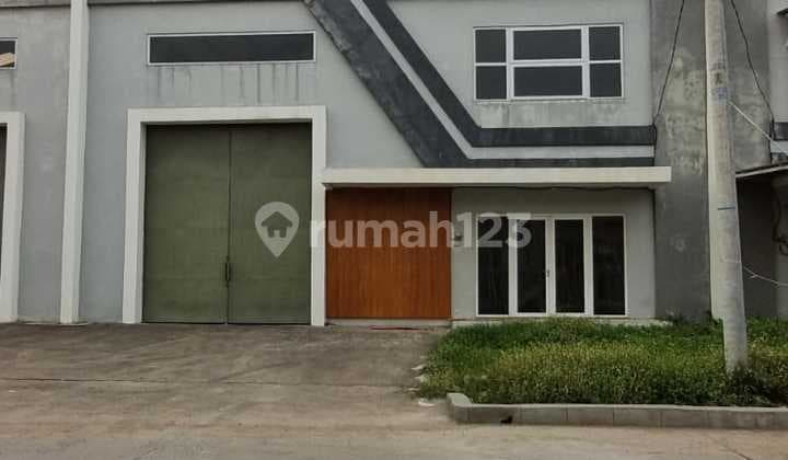 Laksana Business Park Warehouse (15x40)