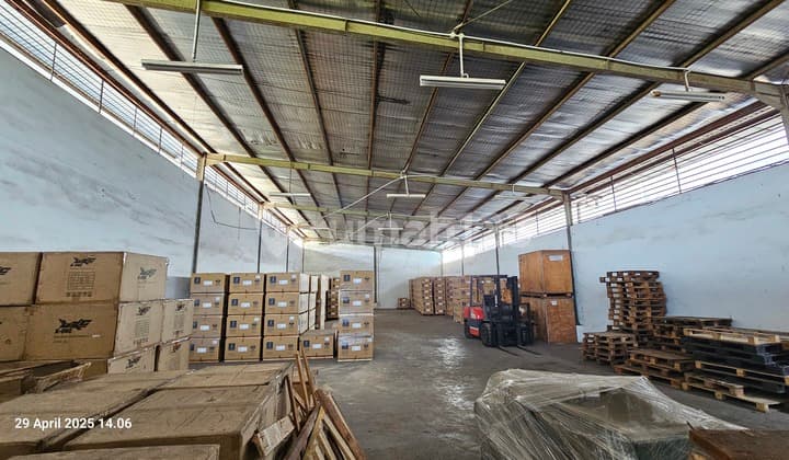 Gudang Tanjung Pura Siap Pakai 1821 m2 Kalideres Jakarta Barat