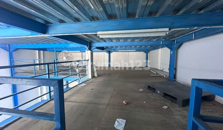 Warehouse and Office Sedayu Bizpark Furnished Including 45 Kva Generator
