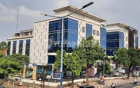 Disewakan Ruko 4,5 Lantai, Luas 371m2 di Warung Buncit Raya , Jakarta Selatan
