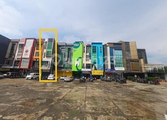 Disewakan Ruko 4,5 Lantai, di Pasar Minggu Raya