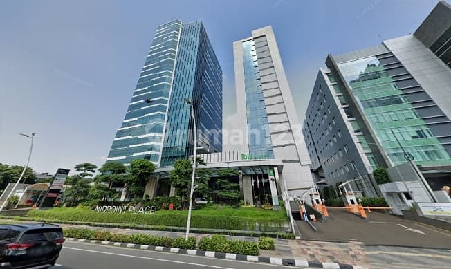 Office for Rent, 172m2 area at Midpoint Place, Tanah Abang, Central Jakarta
