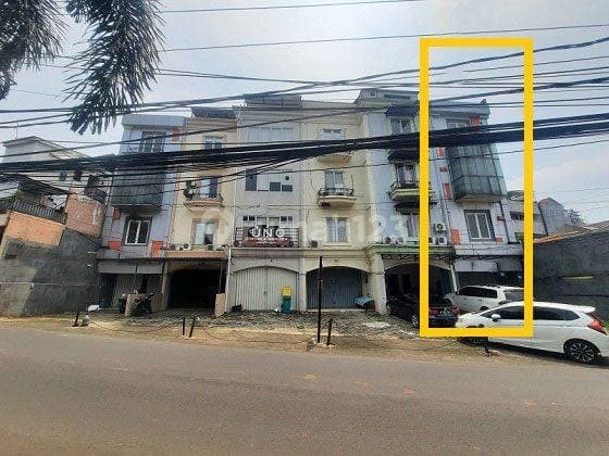 Disewakan Ruko 4,5 Lantai di Jl. Siaga Raya, Pejaten Barat