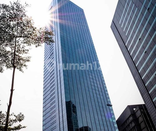 Disewakan Office ,Semi Furnished, Luas 285m2 di Millenium Centennial Center Tower, Sudirman