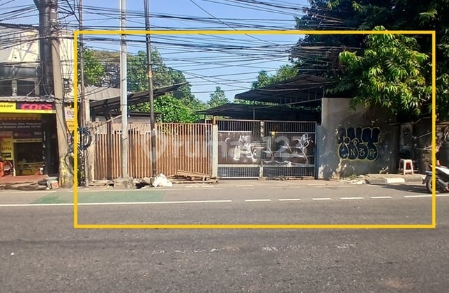 For Rent: Warehouse, Workshop, Carwash, Pool, Restaurant, Retail Area 234M2 on Warung Buncit Raya