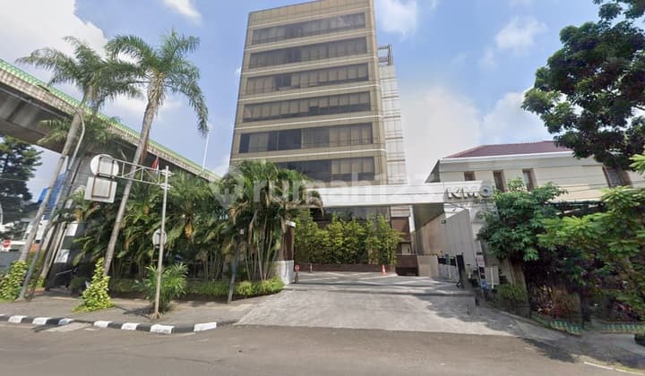 Disewakan Ruang Kantor, di Lobby, Luas 298M2 di Kmo Building, Kyai Maja