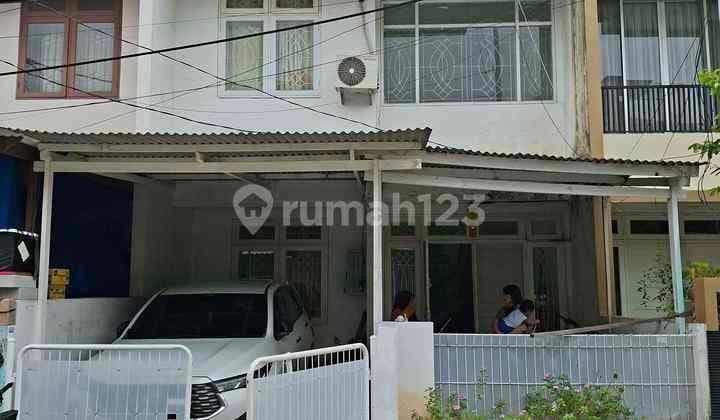 Dijual Rumah , 2 LT, 6X15, 3 +1 KT, 3 KM, Hdp Selatan, SHM