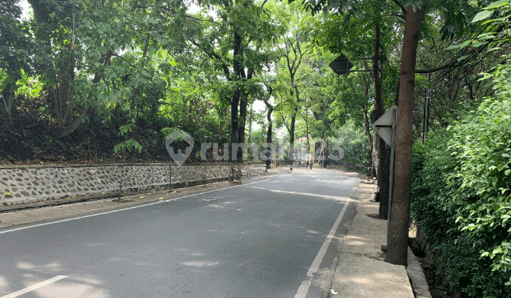 Tanah Cocok U komersial , < NJOP Jl. Raya Setiabudi Bandung