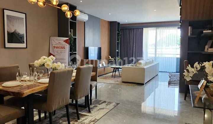 Rumah 3 Lantai di Lynn Parc Landmark Residence