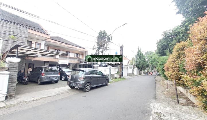 Rumah Induk kost2an 3 Lantai, Furnished, Jl Tubagus Ismail