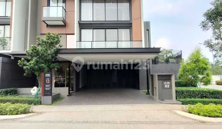 Tinggal 1 Unit Rumah ReadyTyoe 12 Corner Inclued Lift Cluster Laurel Navapark BSD Tangerang