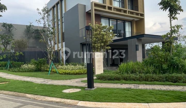 Ready to Move Rumah 3 Lantai Type 12 Inclued Lift Cluster Echante BSD Tangerang