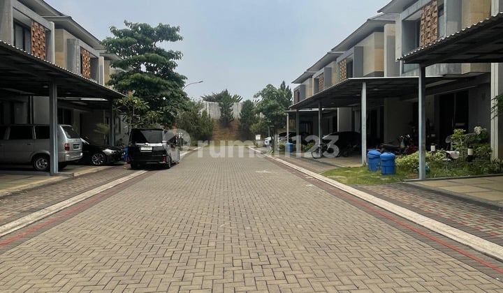Ready to Move Rumah Rapih 2 Lantai Type 8 Cluster Aure The Mozia BSD Tangerang