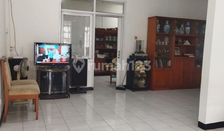 Beautiful House Near Saung Udjo Bandung