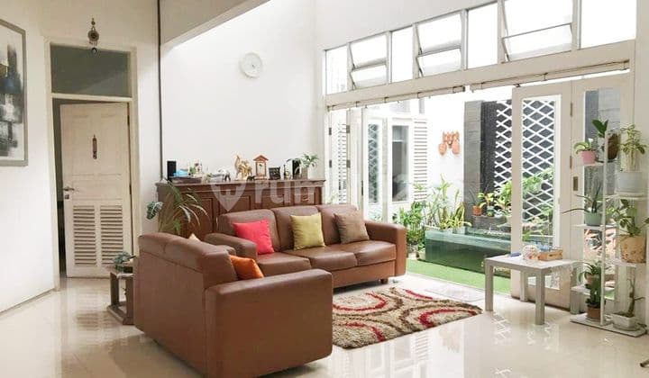 Rumah Cantik Sayap Pasteur