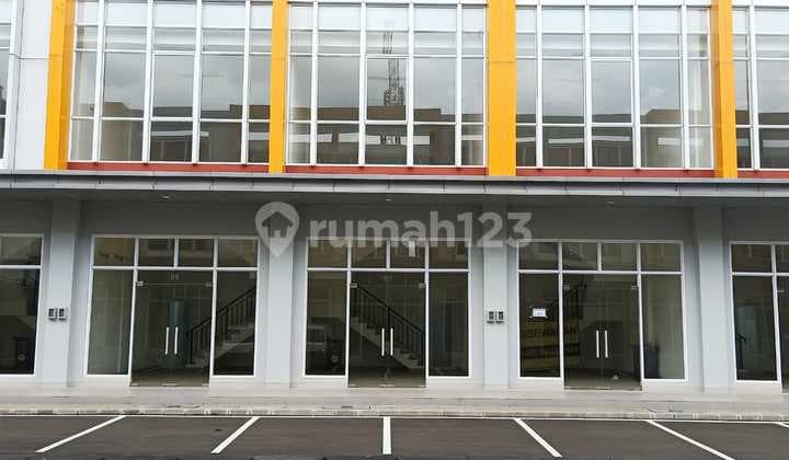 Ruko Magna Commercial, Sumarecon, Kawasan Ideal Bagi Berbagai Jenis Bisnis, Dikelilingi Perumahan dan Area Industri Akses Mudah Dari Exit Tol KM 149