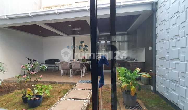 Rumah di Tatar Lokacitra Kota Baru Parahyangan
