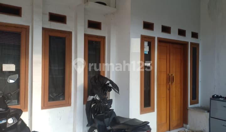 Rumah Dalam Komplek Permata Cimahi