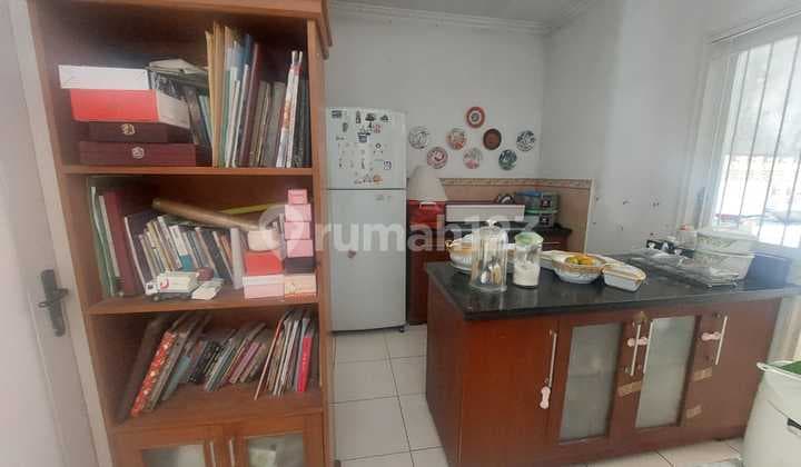 House in Tatar Jingganagara, Parahyangan New City