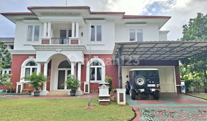 Luxury House. Beautiful. Well-Maintained Front Garden for Sale. Negotiable Until Deal.